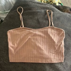 Lady’s crop top tank